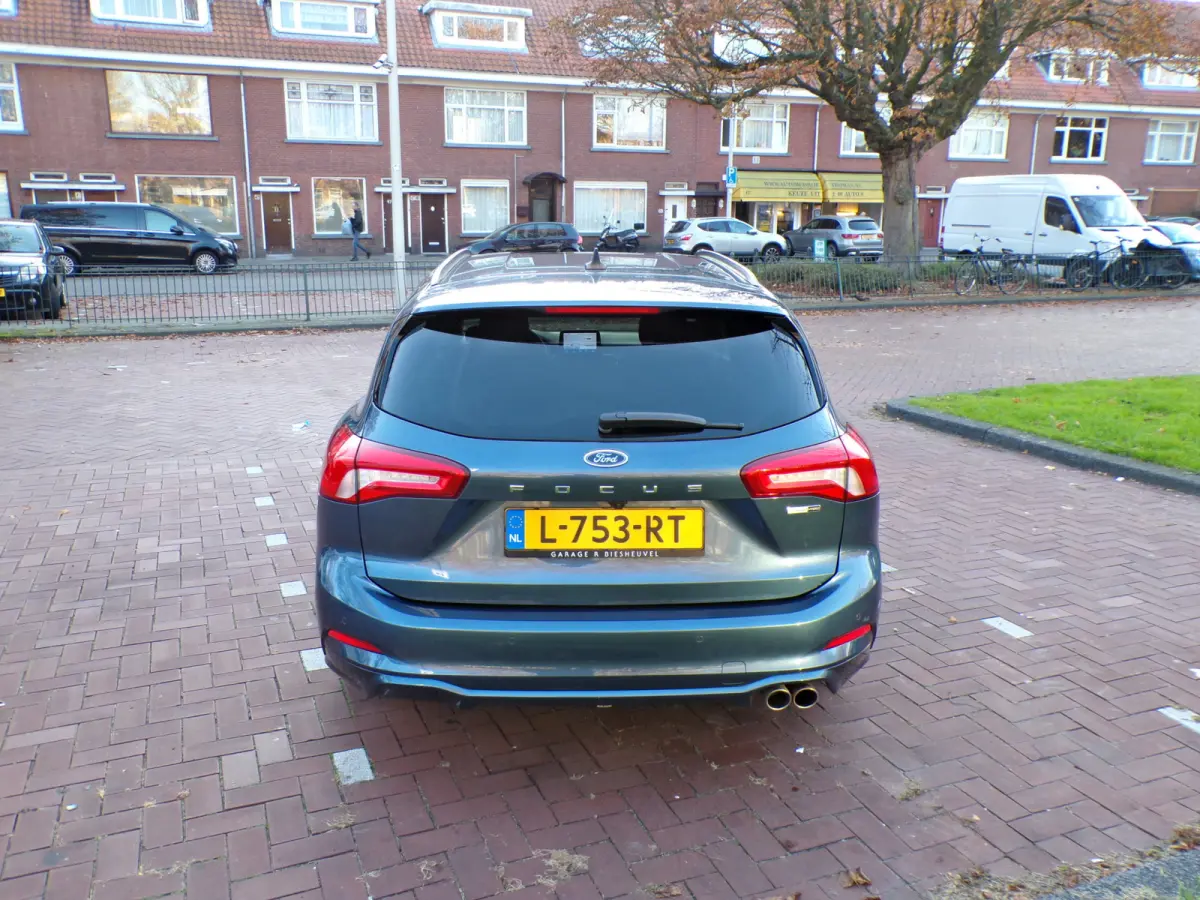 1.0 EcoBoost Hybrid ST Line X Business historie bekend