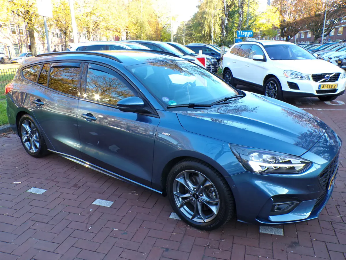 1.0 EcoBoost Hybrid ST Line X Business historie bekend