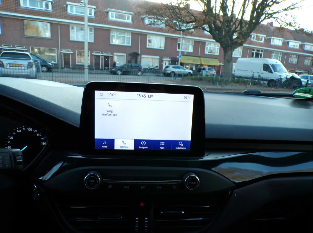 1.0 EcoBoost Hybrid ST Line X Business historie bekend