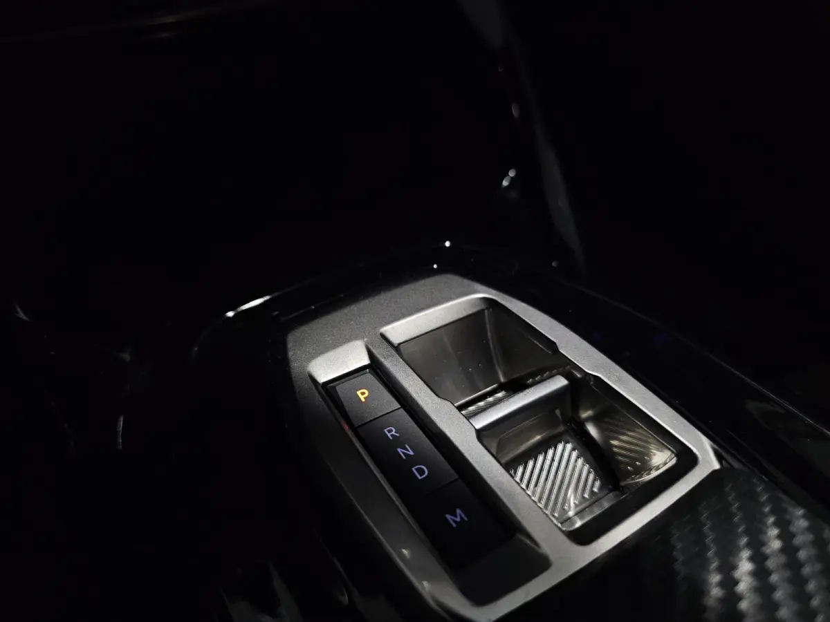 1.2 Hybrid 145 GT