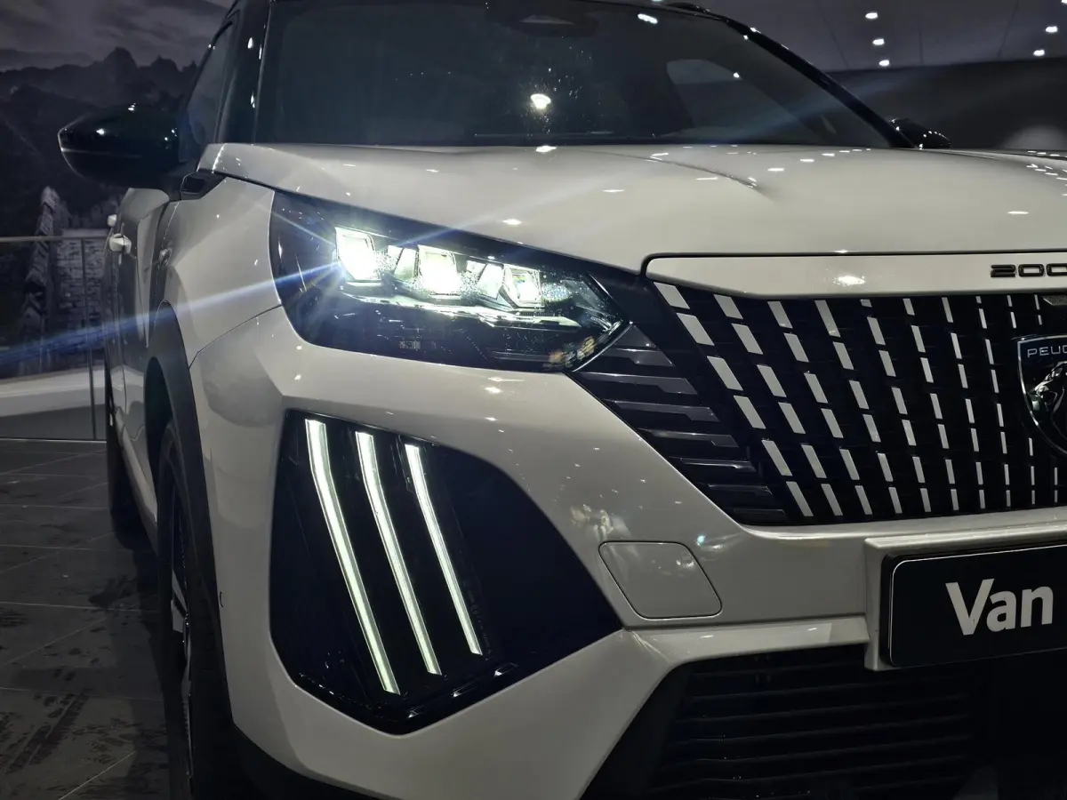 1.2 Hybrid 145 GT