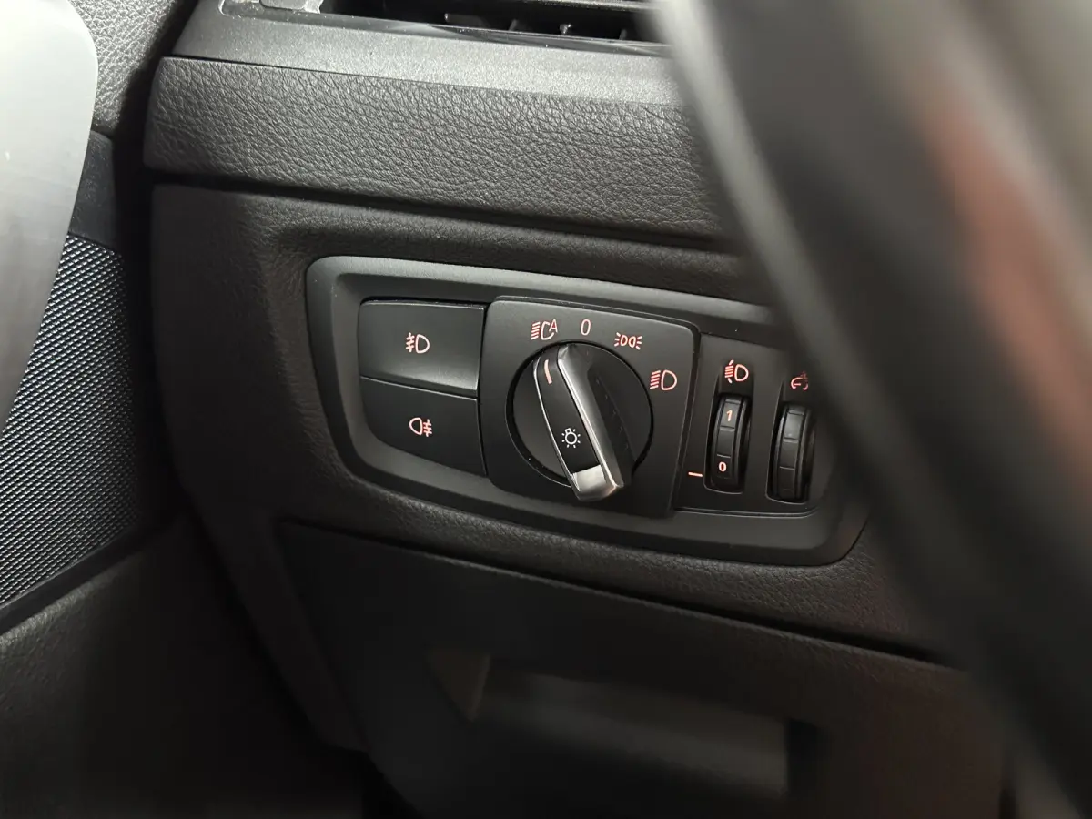 118i LCI | M-SPORT | **55260KM** | NL AUTO | Alcantara | Navi | Cruise Control | LED |