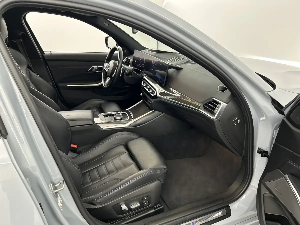 330e xDrive M-Sport Pro Schuifdak/M3-Stoelen/Memory/HUD