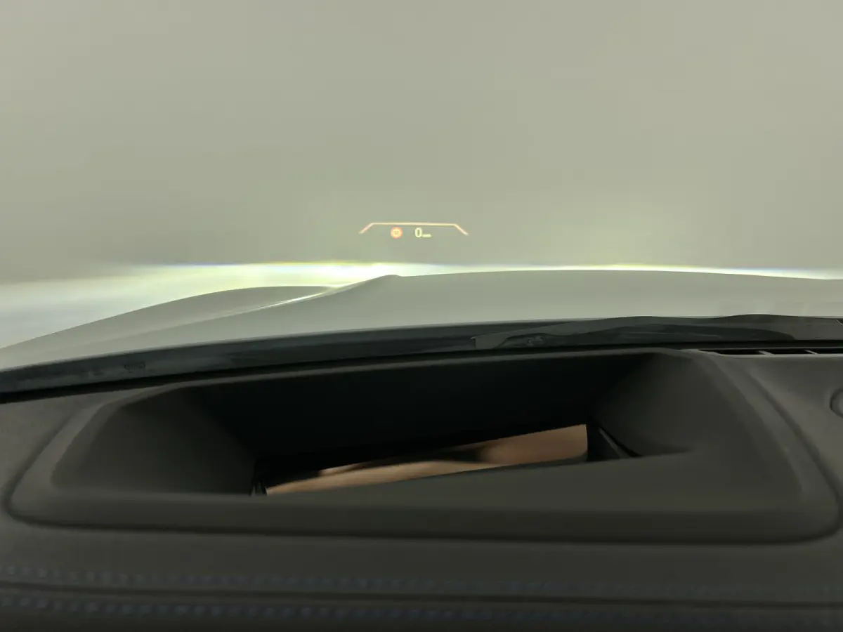 330e xDrive M-Sport Pro Schuifdak/M3-Stoelen/Memory/HUD