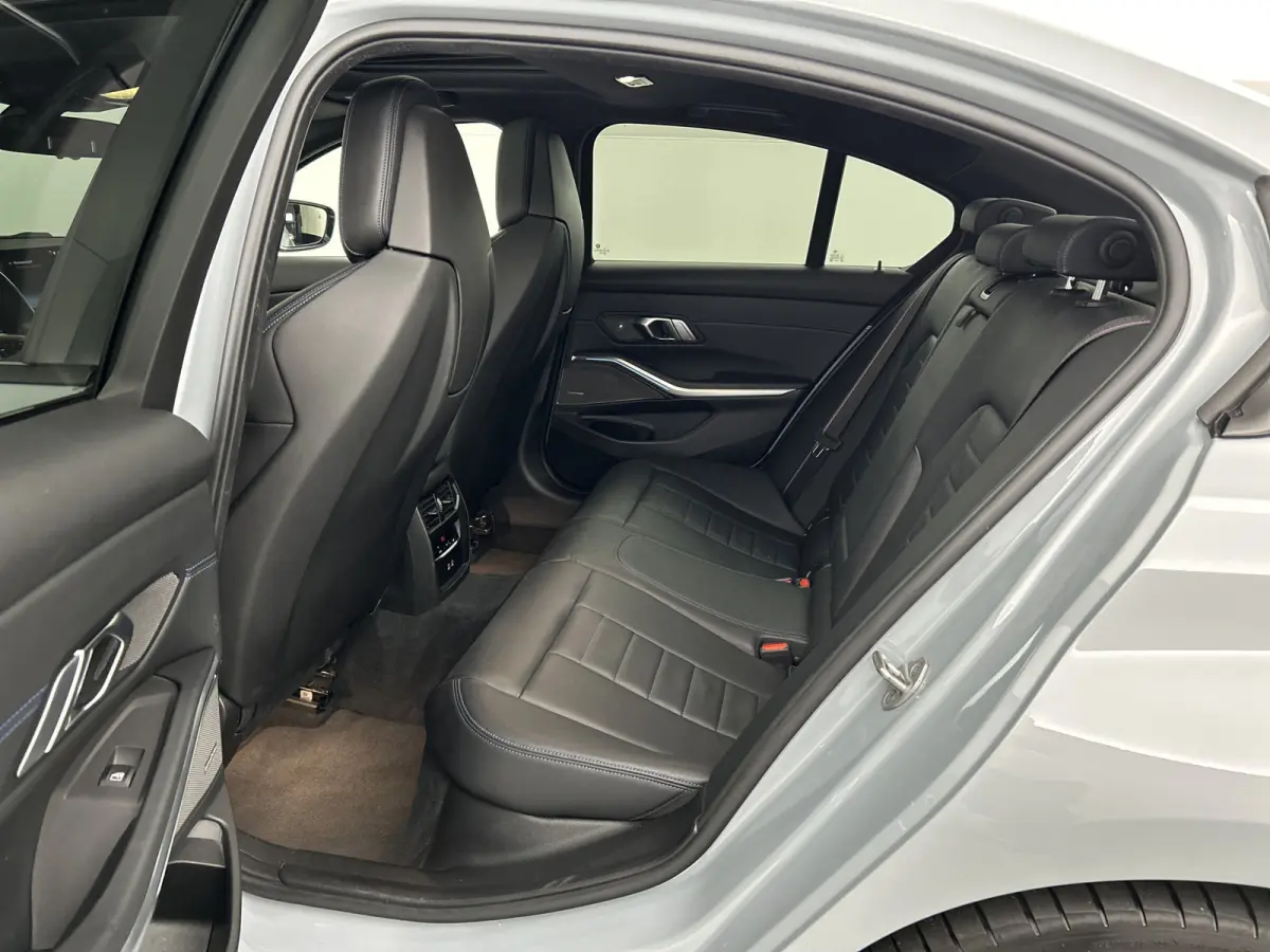 330e xDrive M-Sport Pro Schuifdak/M3-Stoelen/Memory/HUD