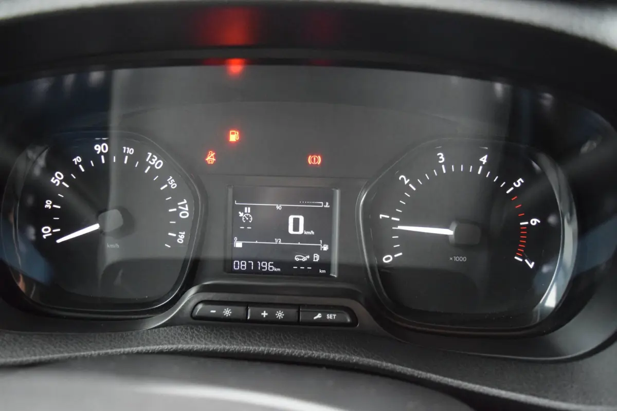 2.0 BlueHDI 120 Club XL S&S | Airco | Cruise | NAP + APK 10-2027