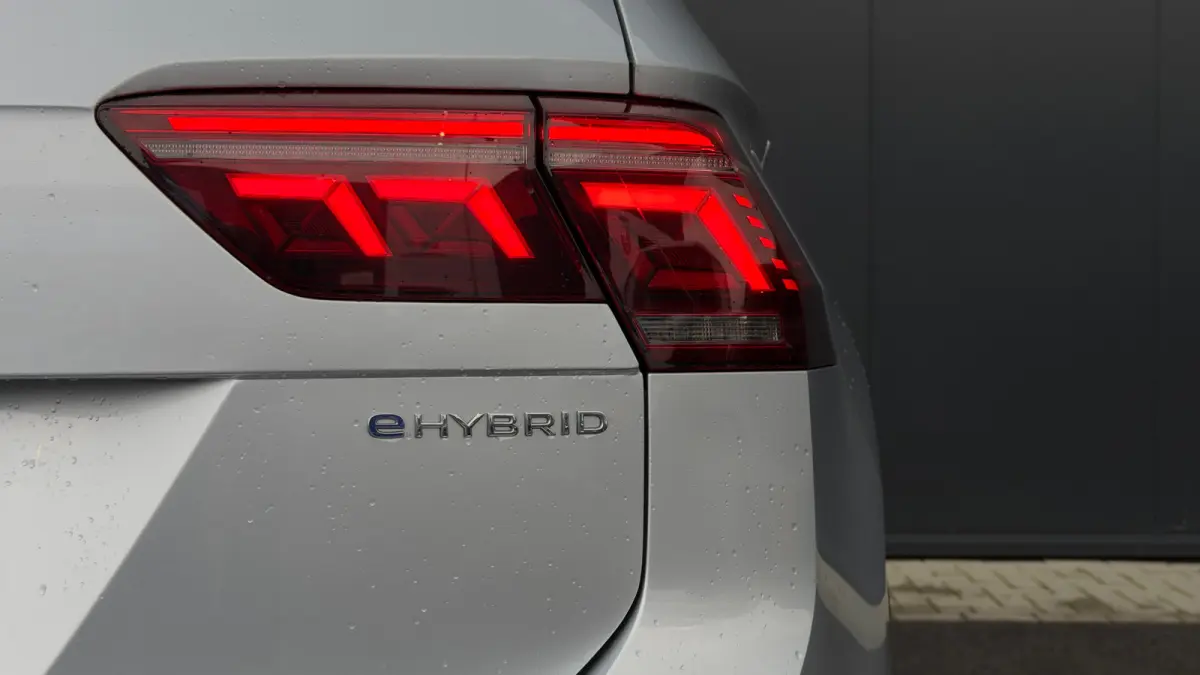 245pk 1.4 TSI eHybrid Elegance | SOH: 86,93% | Trekhaak | Panoramadak | Achteruitrijcamera | Adaptive Cruise | 18" |