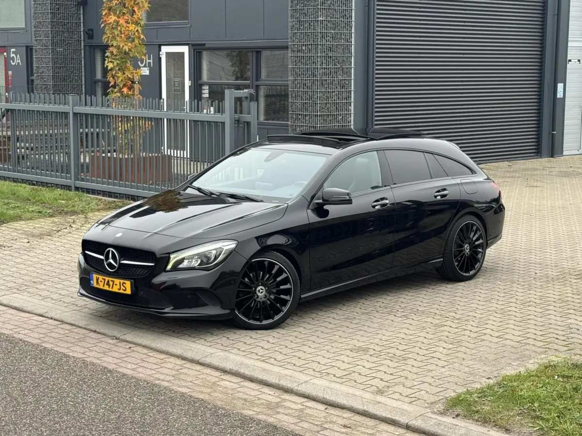 180 AMG Night Edition Plus