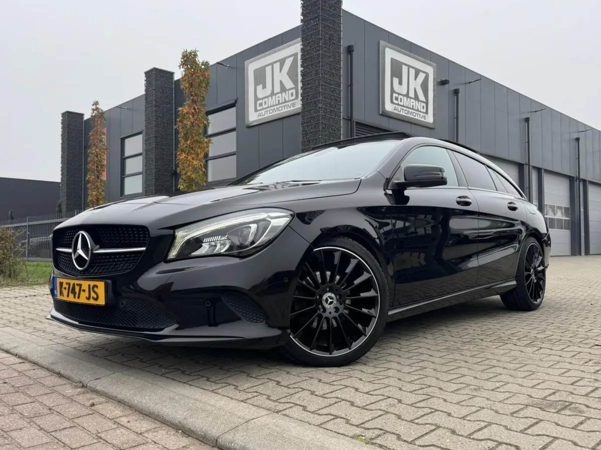180 AMG Night Edition Plus
