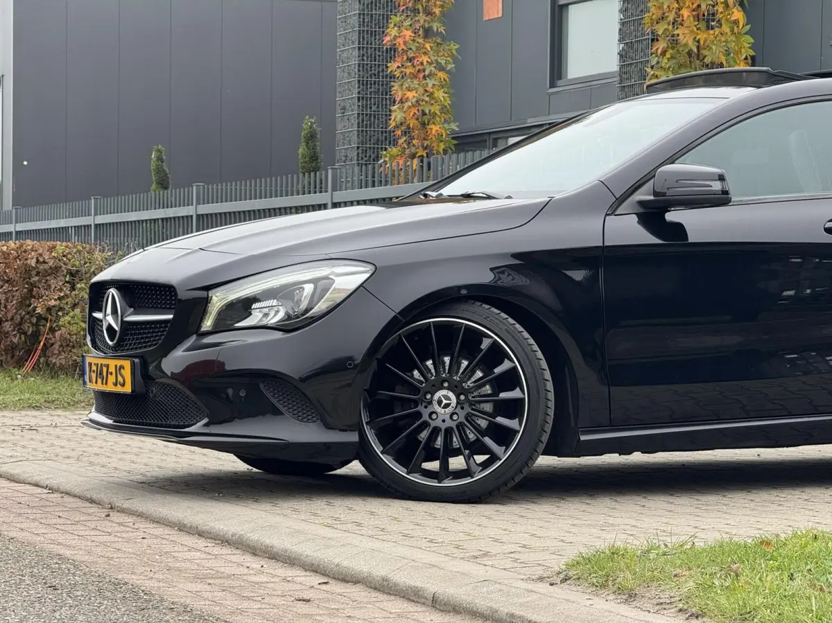 180 AMG Night Edition Plus