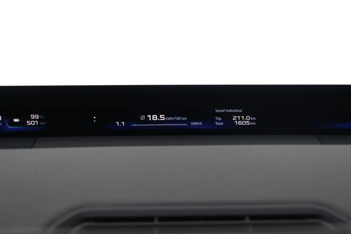 40 eDrive 83 kWh | Sport Pakket Pro | Panorama Dak | Trekhaak | Harman Kardon | Head-Up |