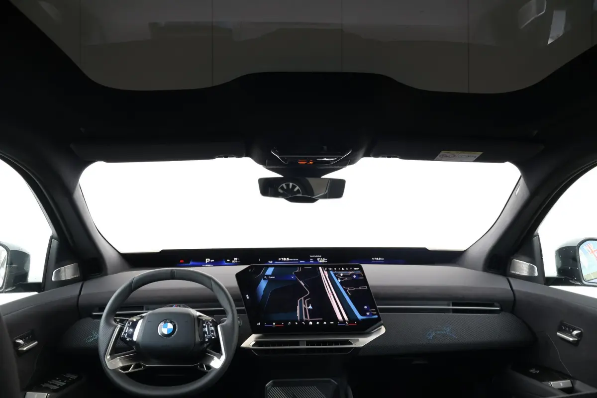 40 eDrive 83 kWh | Sport Pakket Pro | Panorama Dak | Trekhaak | Harman Kardon | Head-Up |