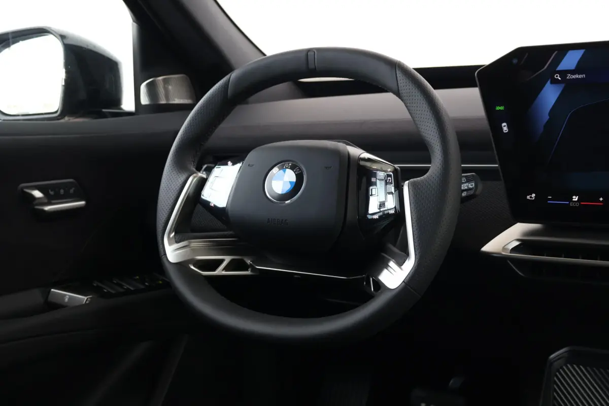 40 eDrive 83 kWh | Sport Pakket Pro | Panorama Dak | Trekhaak | Harman Kardon | Head-Up |