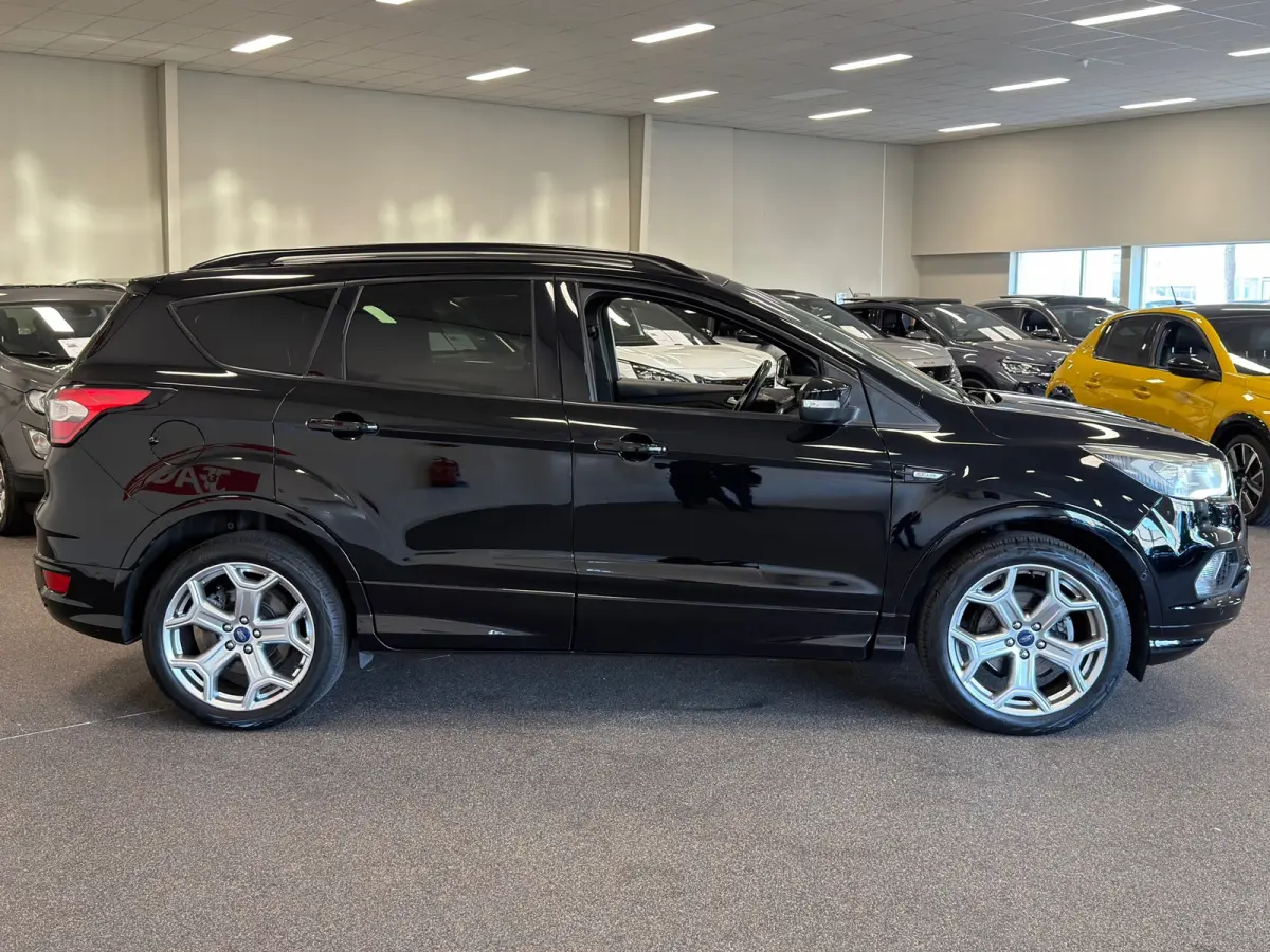 1.5 EcoBoost ST Line, NAVIGATIE/CAMERA, CRUISE, ECC AIRCO
