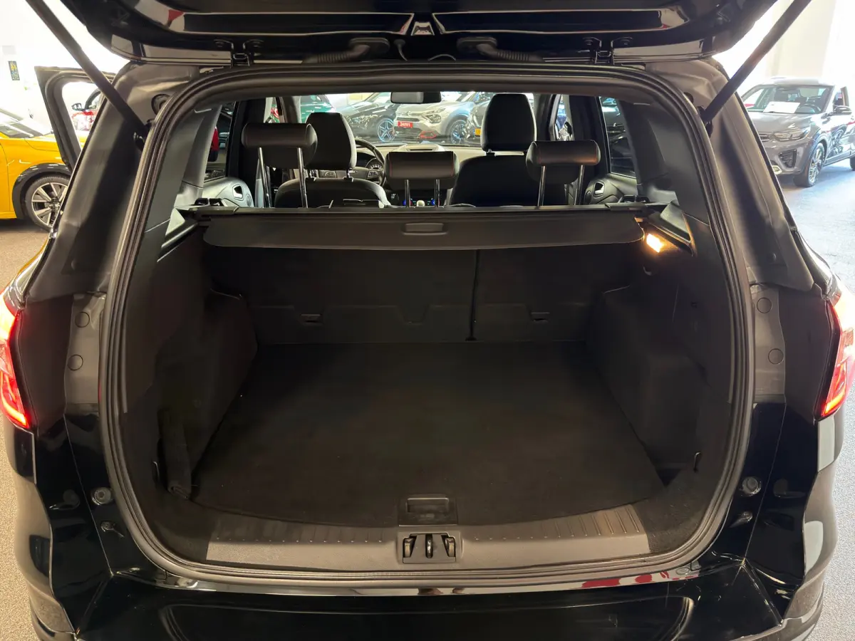 1.5 EcoBoost ST Line, NAVIGATIE/CAMERA, CRUISE, ECC AIRCO