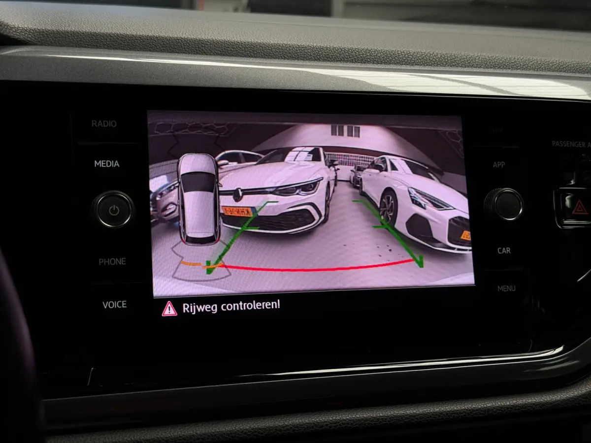 2.0 TSI GTI CarPlay Camera