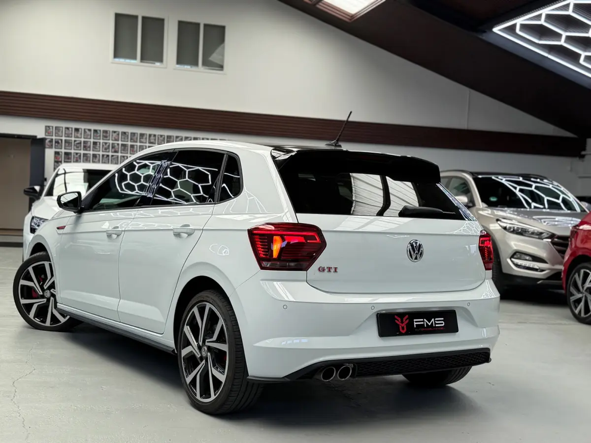 2.0 TSI GTI CarPlay Camera