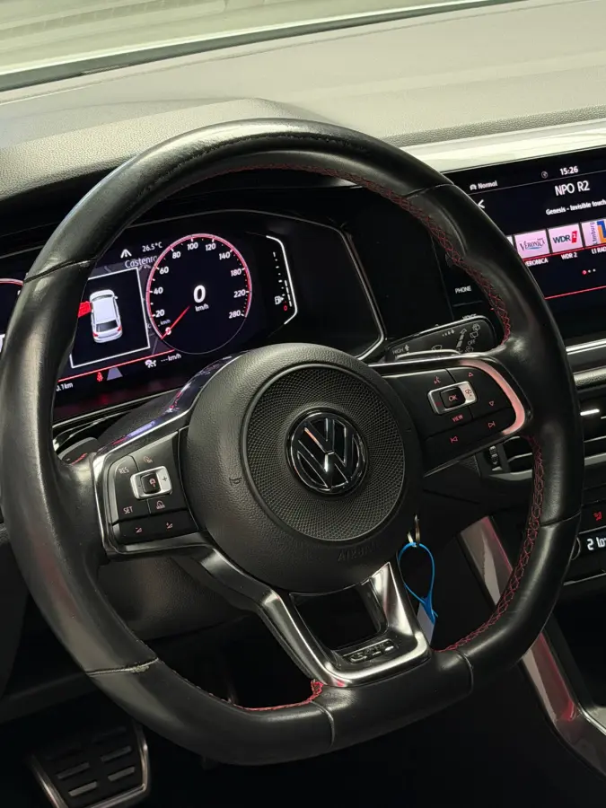2.0 TSI GTI CarPlay Camera