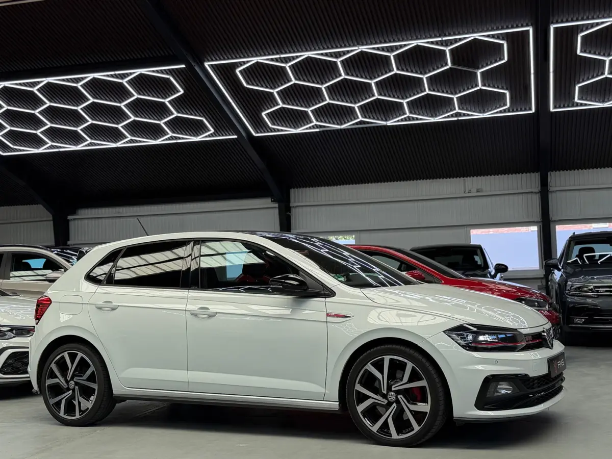2.0 TSI GTI CarPlay Camera