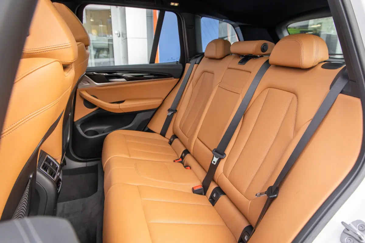Executive 80 kWh | SOH 98% | Pano | Trekhaak | Leder+memory | Camera | Cruise adaptief | Elektrisch bedienbare achterklep | Stoelverwarming | Achteruitrijcamera | Apple Carplay/Android Auto|