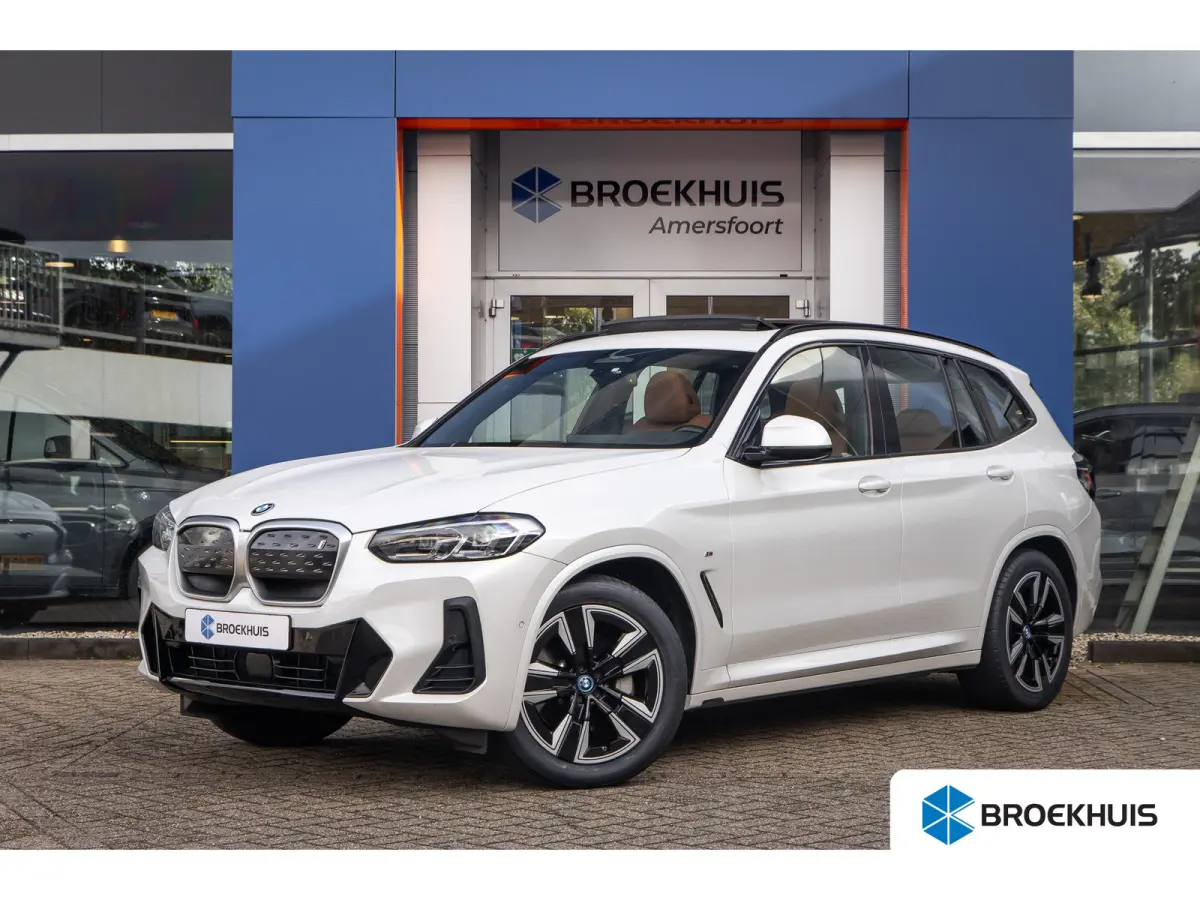 Executive 80 kWh | SOH 98% | Pano | Trekhaak | Leder+memory | Camera | Cruise adaptief | Elektrisch bedienbare achterklep | Stoelverwarming | Achteruitrijcamera | Apple Carplay/Android Auto|