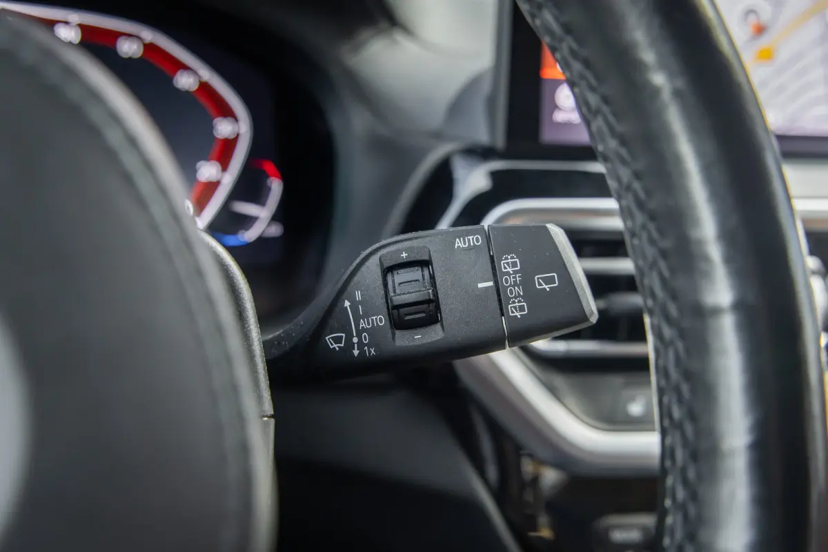 Executive 80 kWh | SOH 98% | Pano | Trekhaak | Leder+memory | Camera | Cruise adaptief | Elektrisch bedienbare achterklep | Stoelverwarming | Achteruitrijcamera | Apple Carplay/Android Auto|