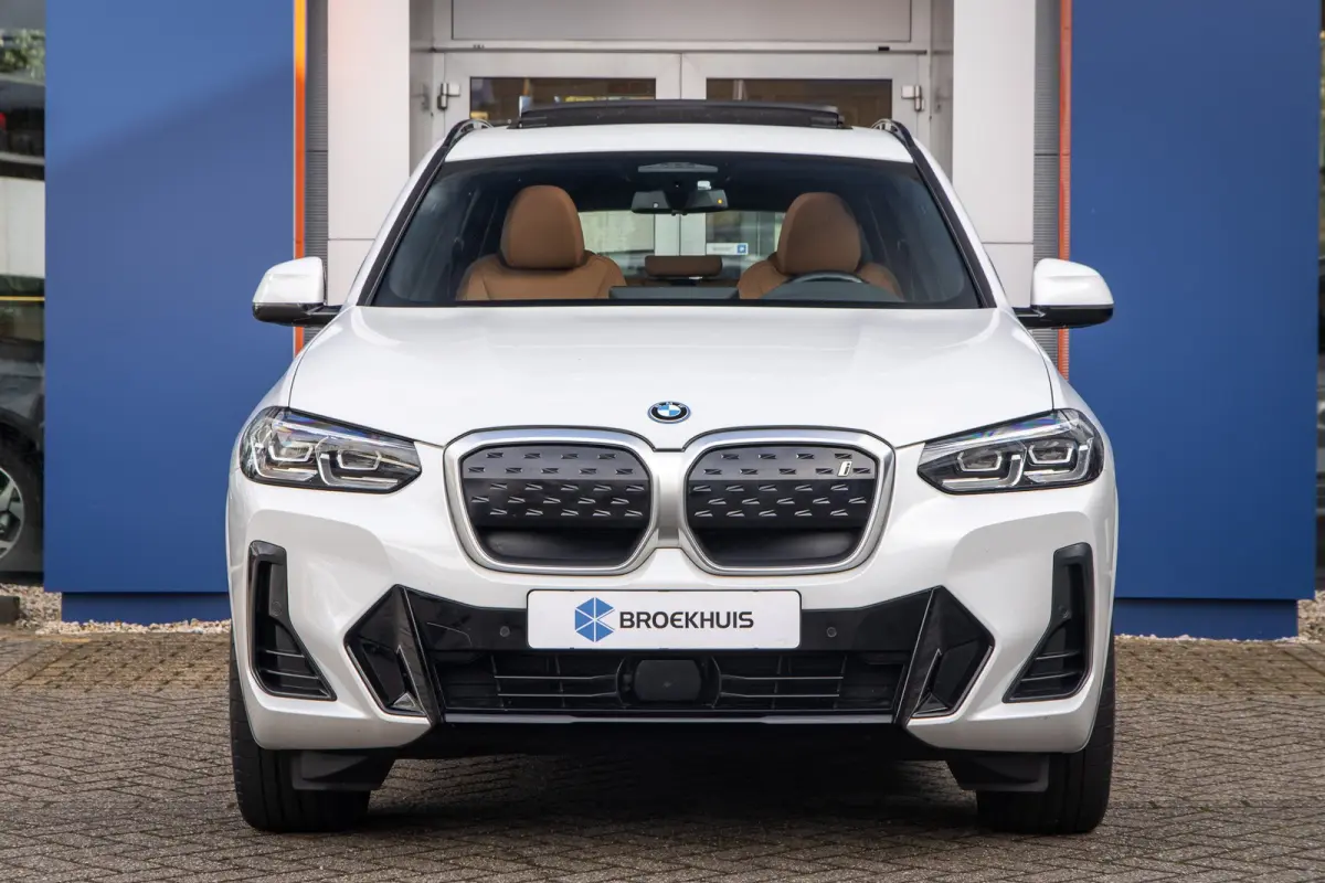 Executive 80 kWh | SOH 98% | Pano | Trekhaak | Leder+memory | Camera | Cruise adaptief | Elektrisch bedienbare achterklep | Stoelverwarming | Achteruitrijcamera | Apple Carplay/Android Auto|