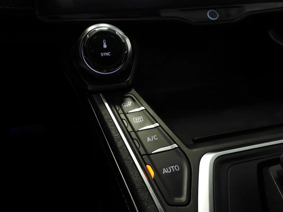 1.5 PHEV BlackLine ZWARTE HEMEL/360CAM/SCHUIFDAK/LED/20"LMV!