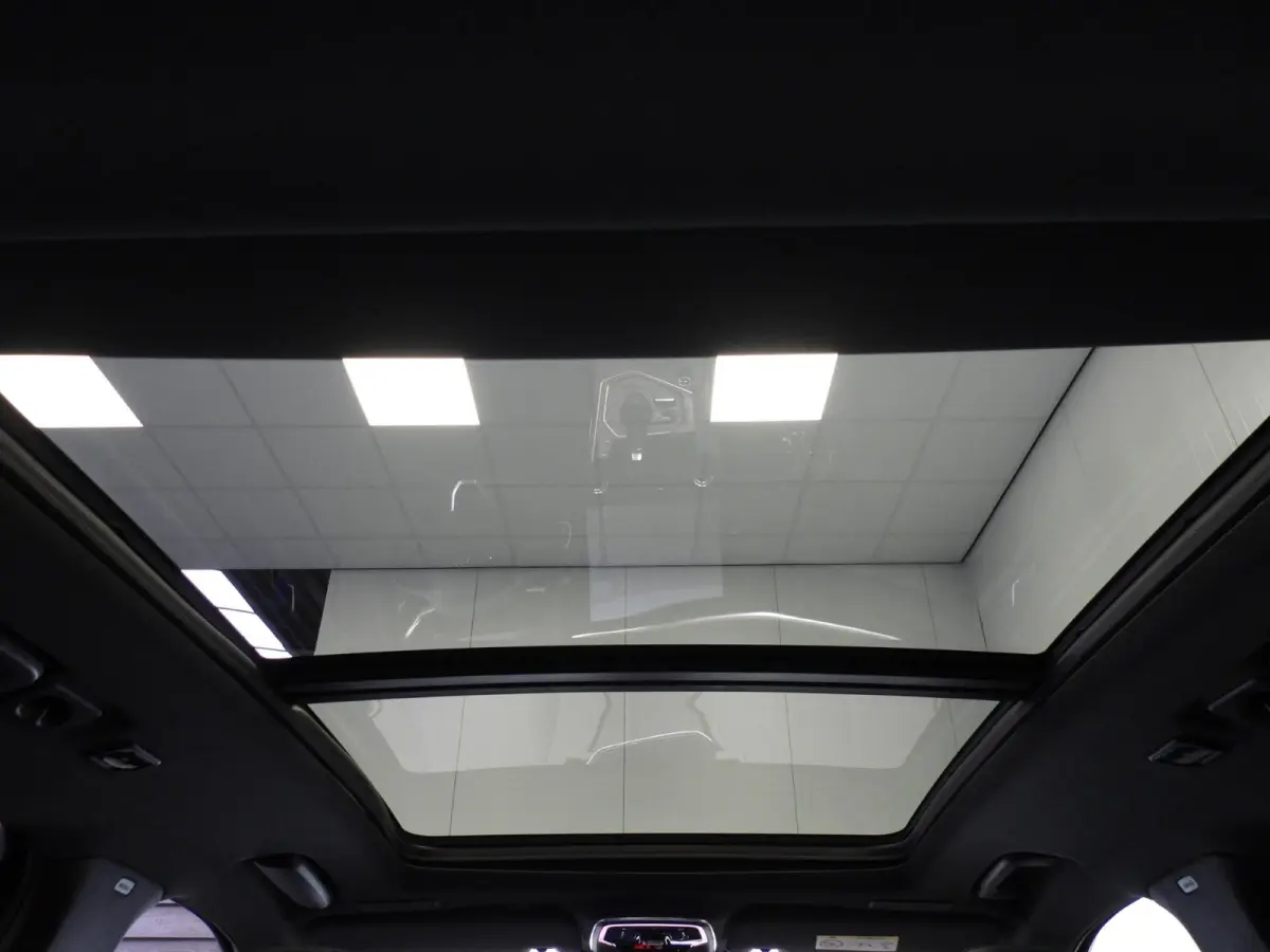 1.5 PHEV BlackLine ZWARTE HEMEL/360CAM/SCHUIFDAK/LED/20"LMV!