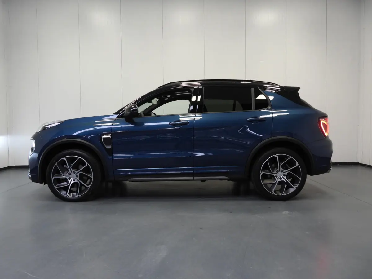 1.5 PHEV BlackLine ZWARTE HEMEL/360CAM/SCHUIFDAK/LED/20"LMV!