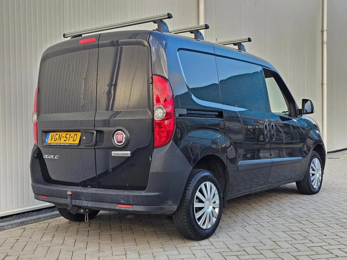 1.6 MJ bj 2020 Professional 3pers Navi/Airco/Cruise Nw.APK bij aflevering! Euro 6 Nette auto!
