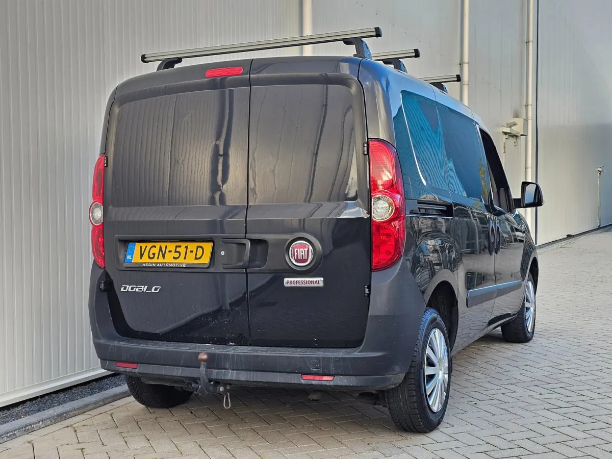 1.6 MJ bj 2020 Professional 3pers Navi/Airco/Cruise Nw.APK bij aflevering! Euro 6 Nette auto!