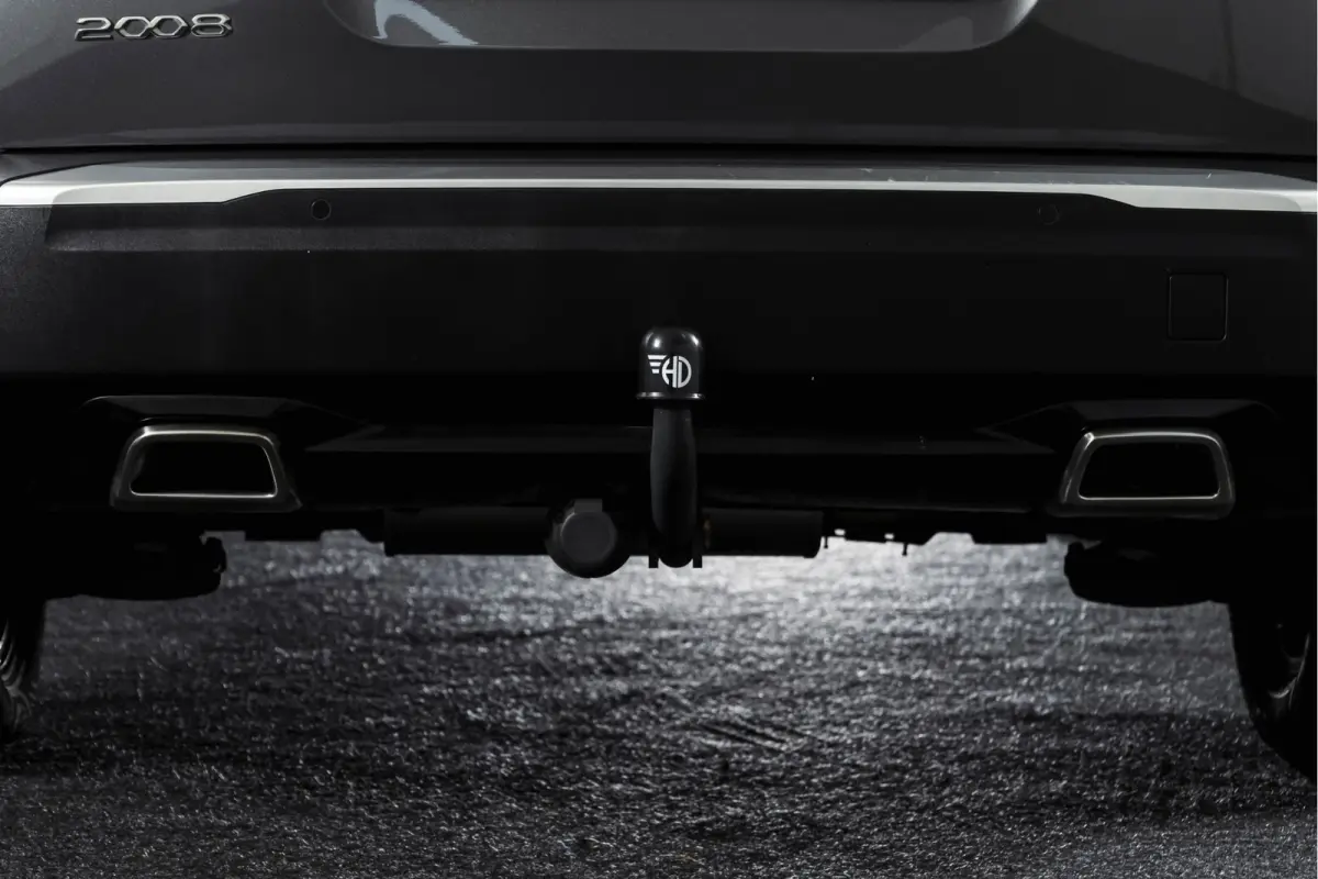 1.2 PureTech Blue Lease Allure 131 PK | Trekhaak | Cruise | PDC | Camera | Carplay/Android | ECC | LM 17" |