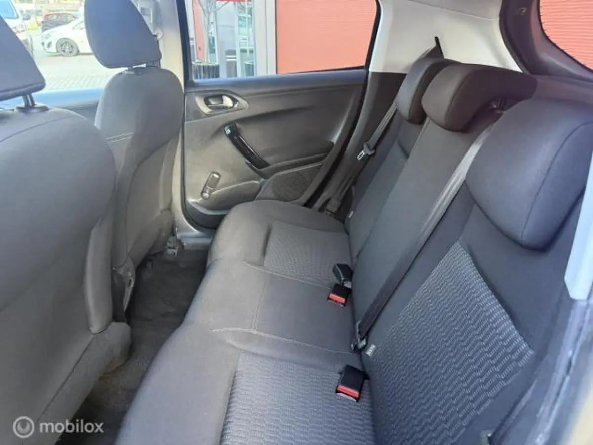 1.2 PureTech 5 DRS -89.000 KM NAP-AIRCO-APK 2027
