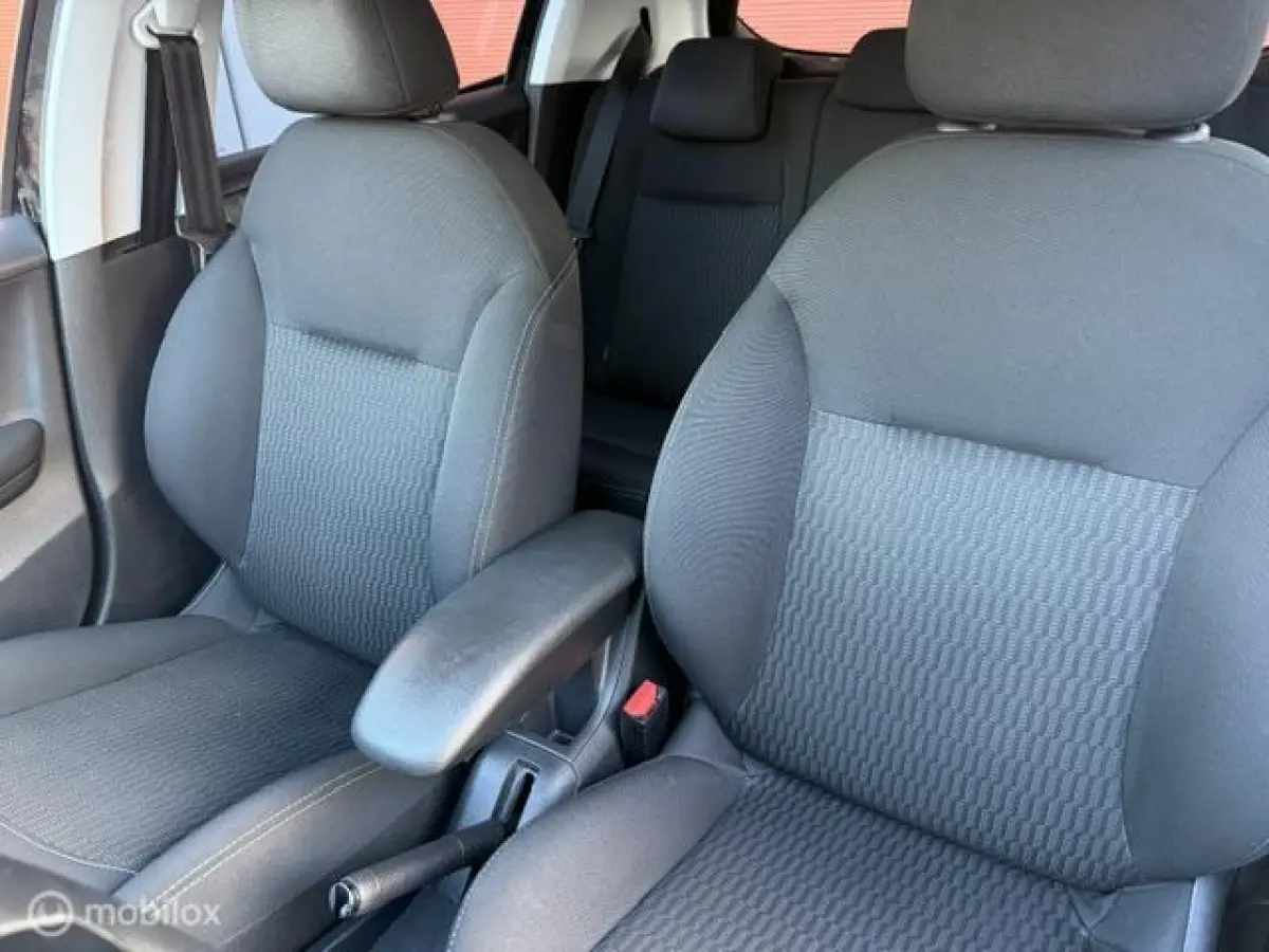 1.2 PureTech 5 DRS -89.000 KM NAP-AIRCO-APK 2027