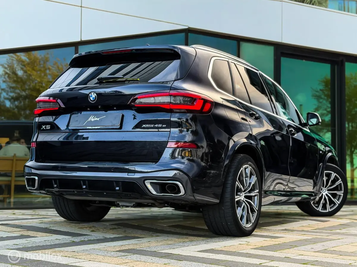 xDrive45e M-Sport |Pano|Memory|individual leder