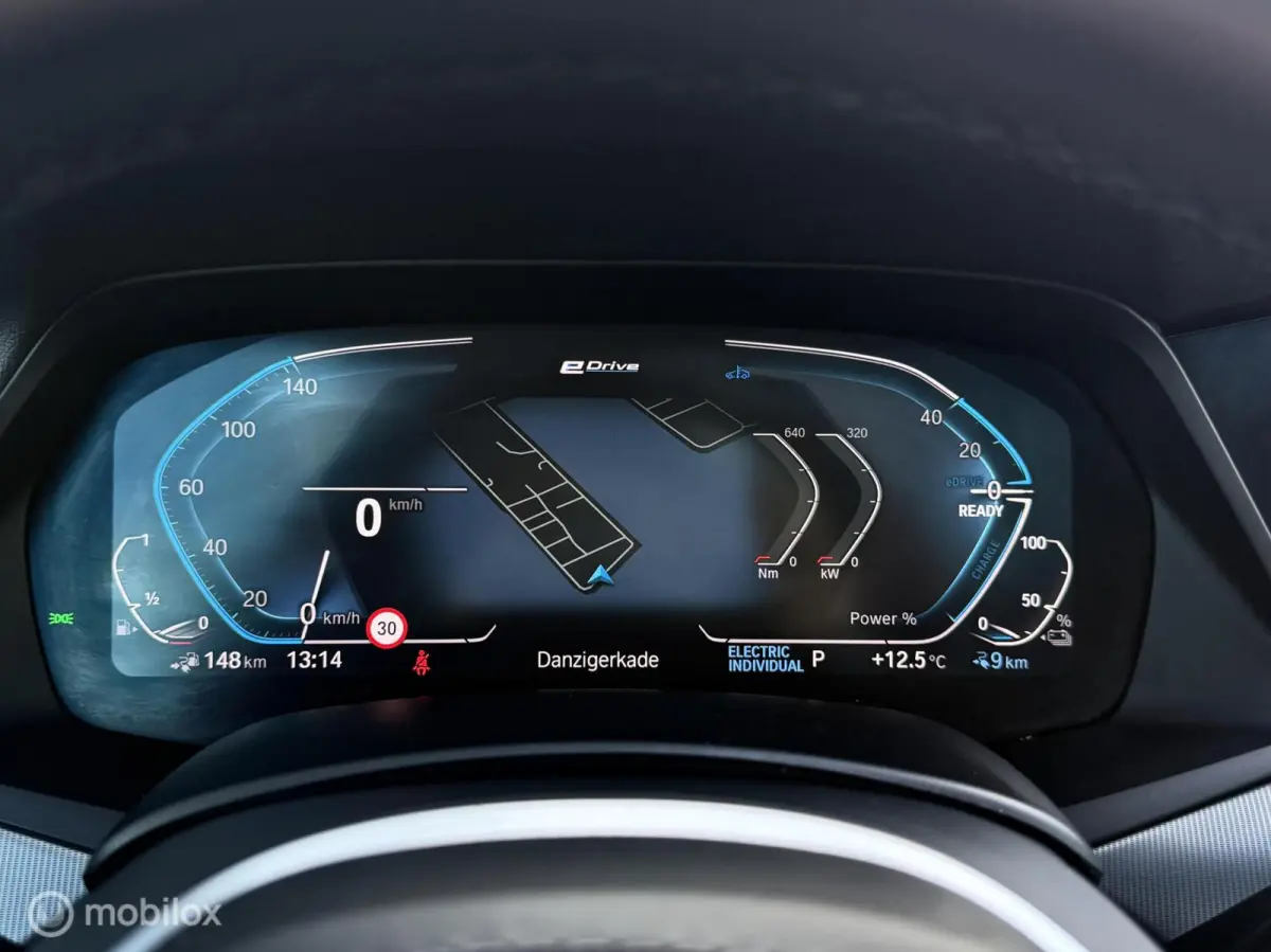 xDrive45e M-Sport |Pano|Memory|individual leder