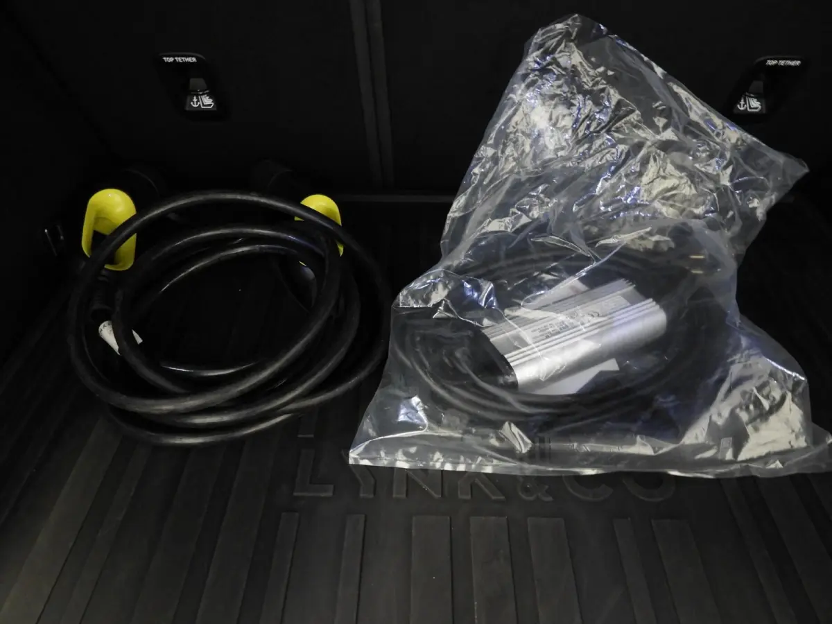 1.5 PHEV BlackLine NAVI/360CAM/SCHUIFDAK/LED/20"LMV!