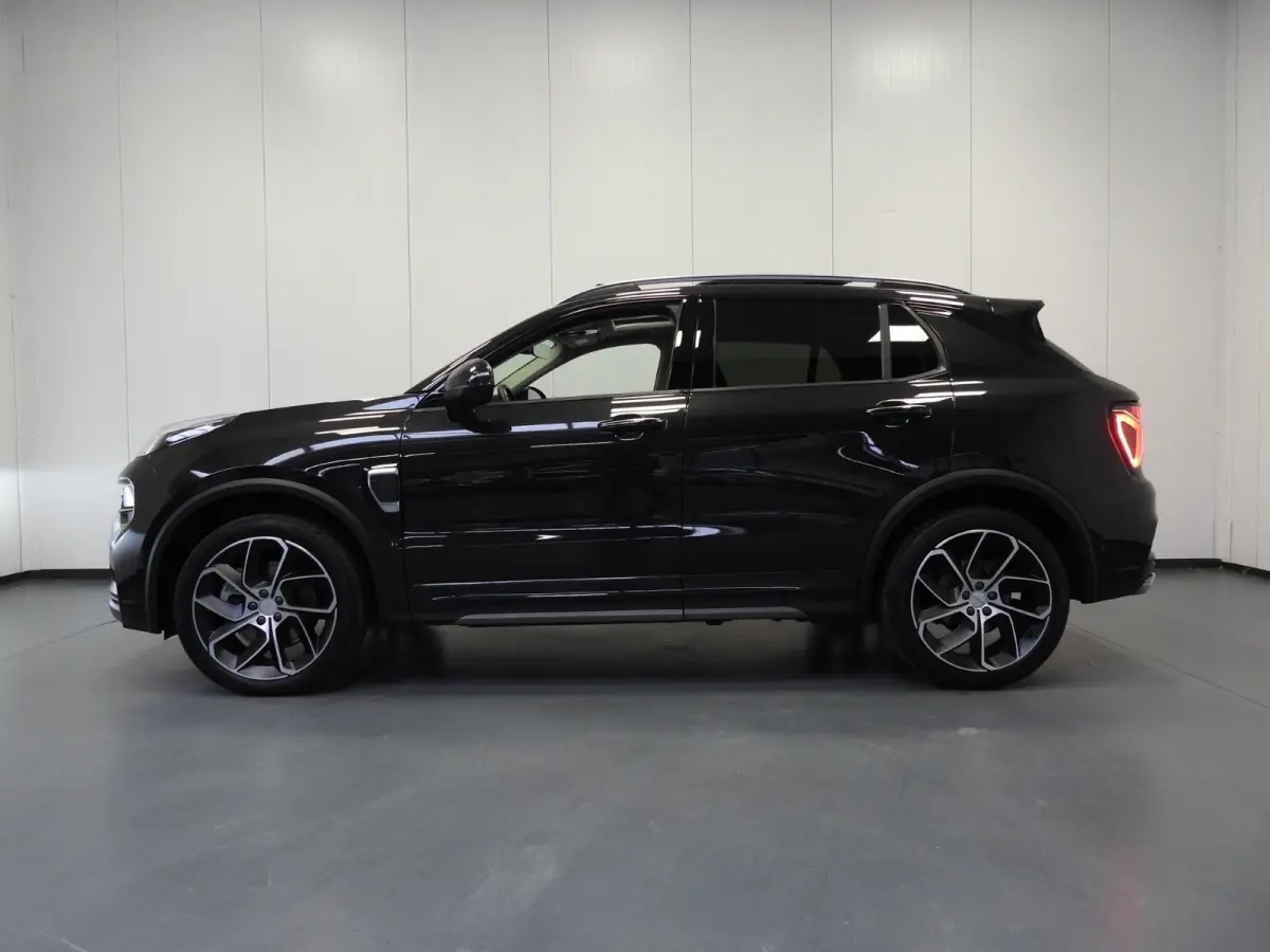 1.5 PHEV BlackLine NAVI/360CAM/SCHUIFDAK/LED/20"LMV!