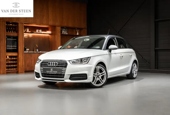 1.0 TFSI Sport Stoelverwarming | Airco