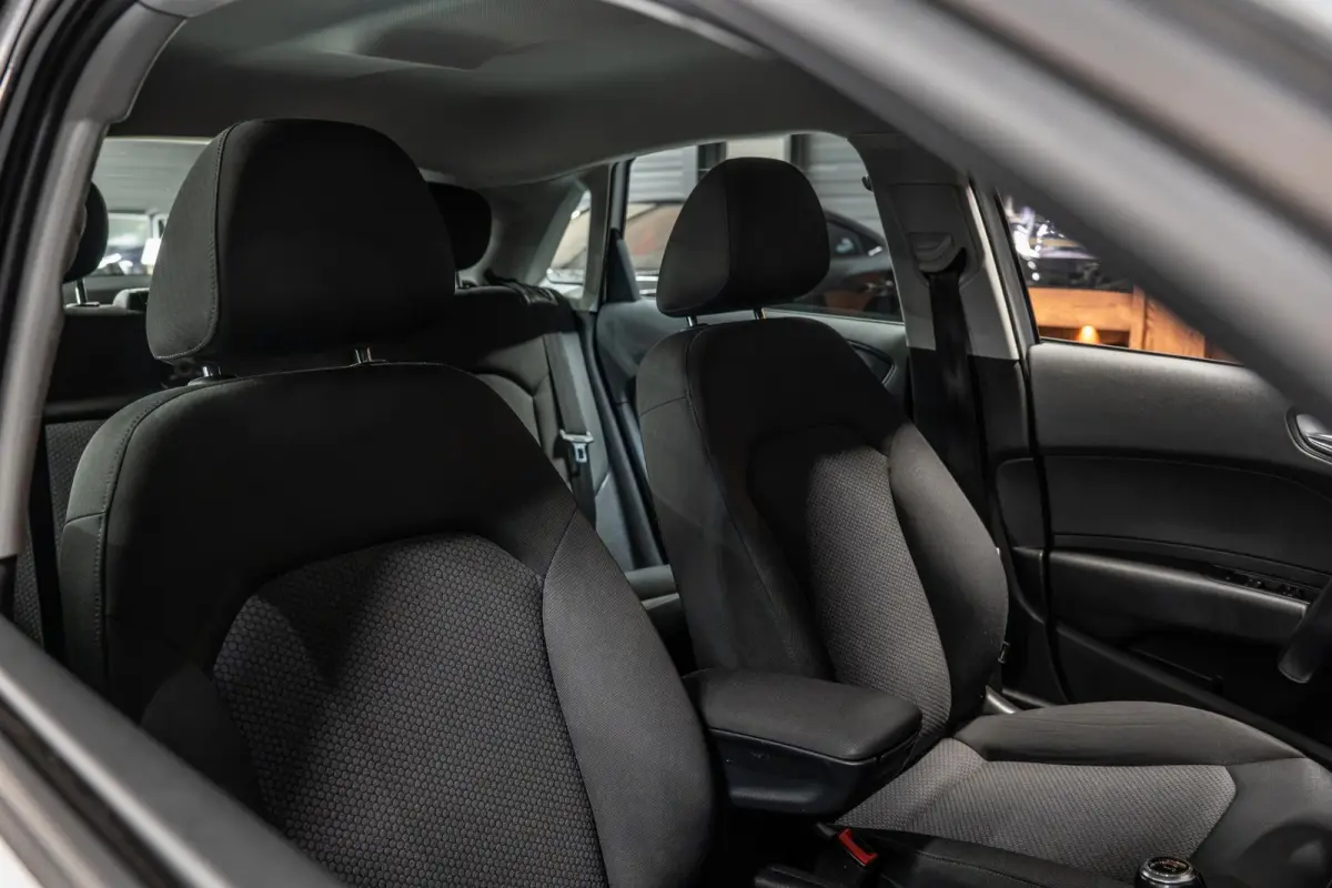 1.0 TFSI Sport Stoelverwarming | Airco