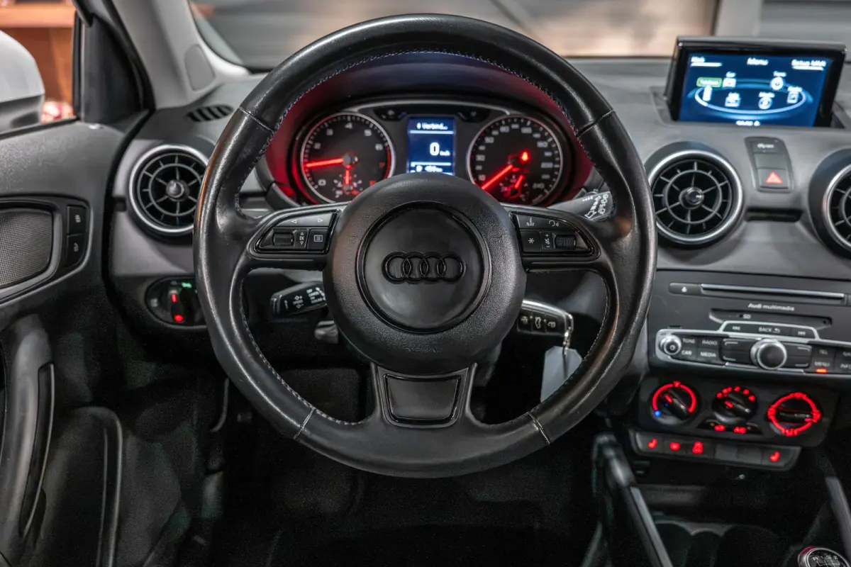 1.0 TFSI Sport Stoelverwarming | Airco