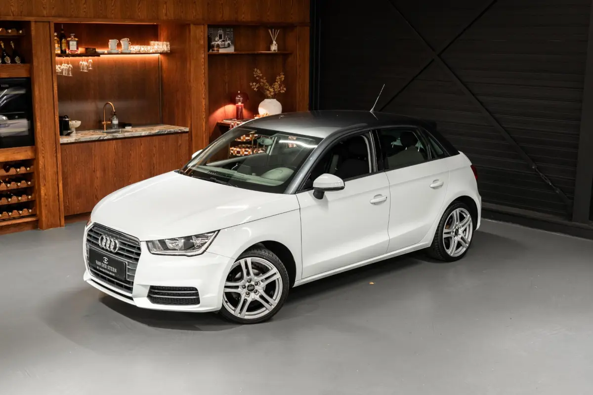 1.0 TFSI Sport Stoelverwarming | Airco