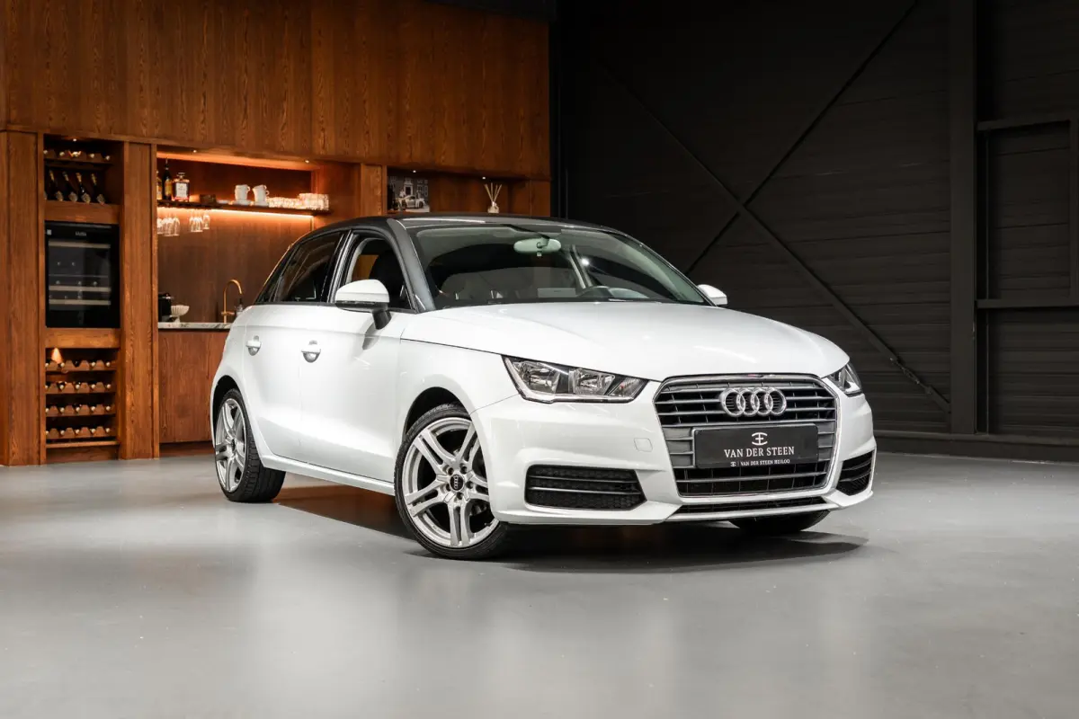 1.0 TFSI Sport Stoelverwarming | Airco