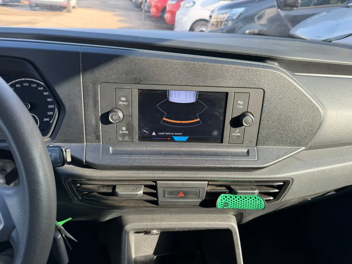 2.0 TDI Trend / Airco / PDC / Bluetooth