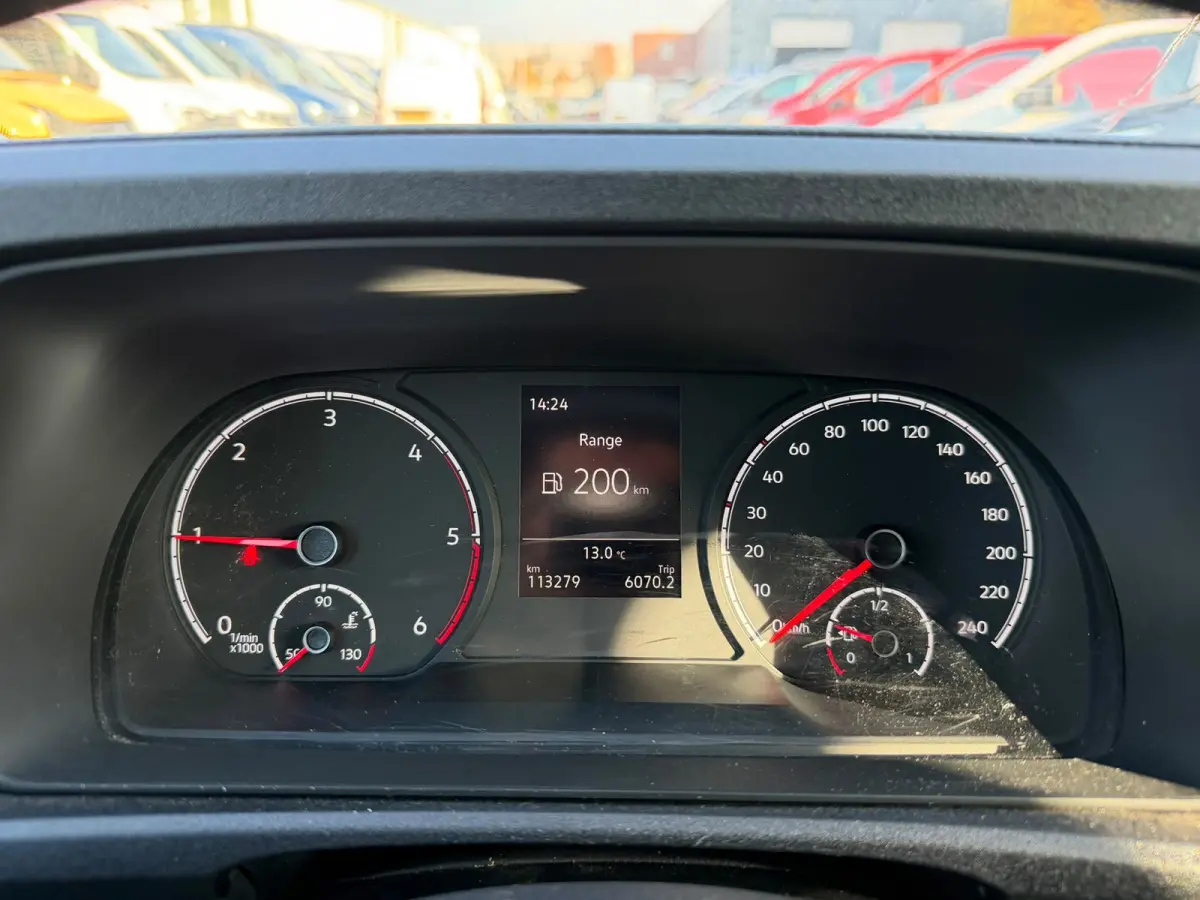 2.0 TDI Trend / Airco / PDC / Bluetooth