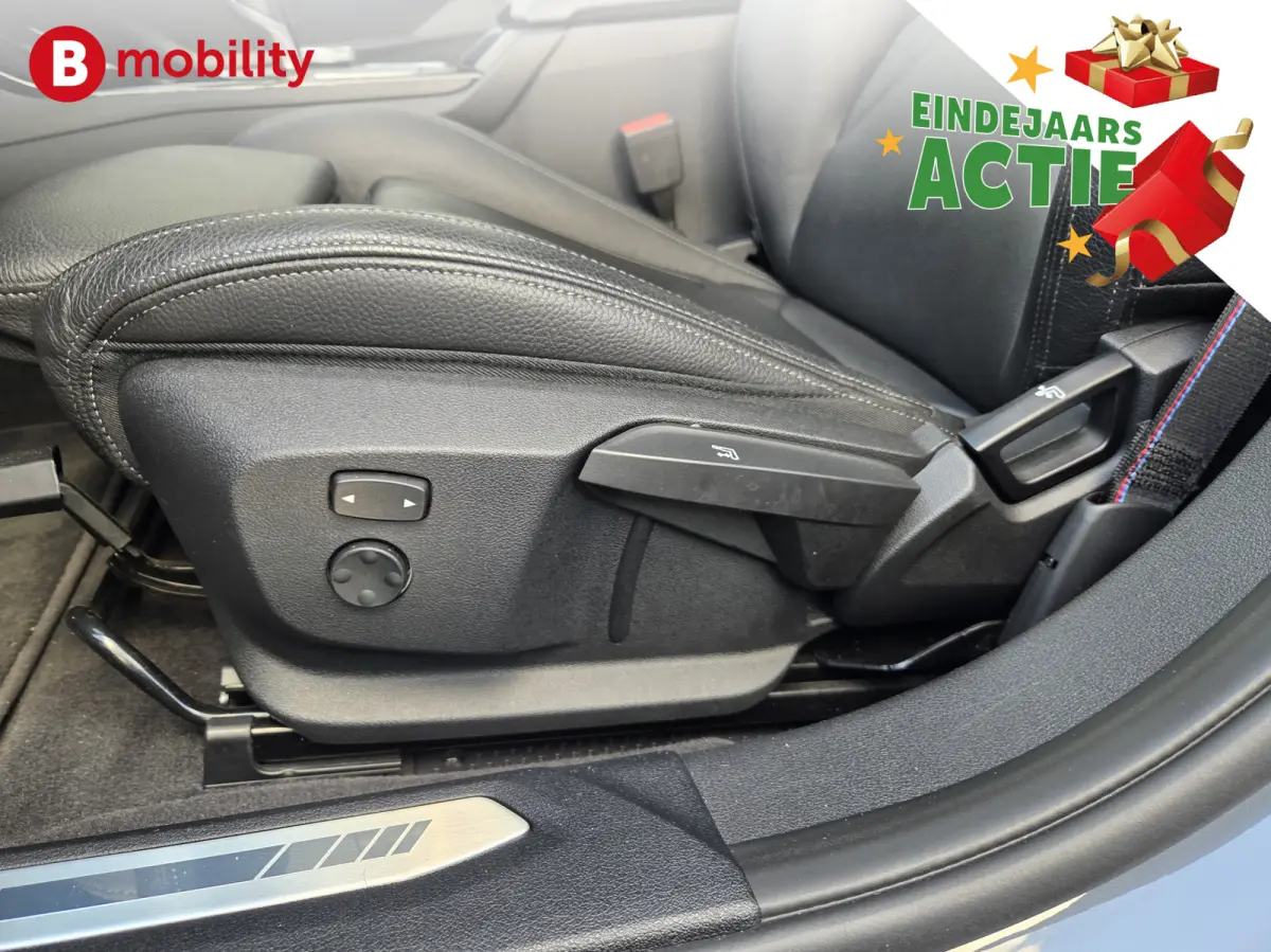 120i High Executive M-Sport Panoramadak M-Stoelen NL Auto! | Achteruitrijcamera | Hifi | Leer | DAB | Stuur/Stoelverwarming