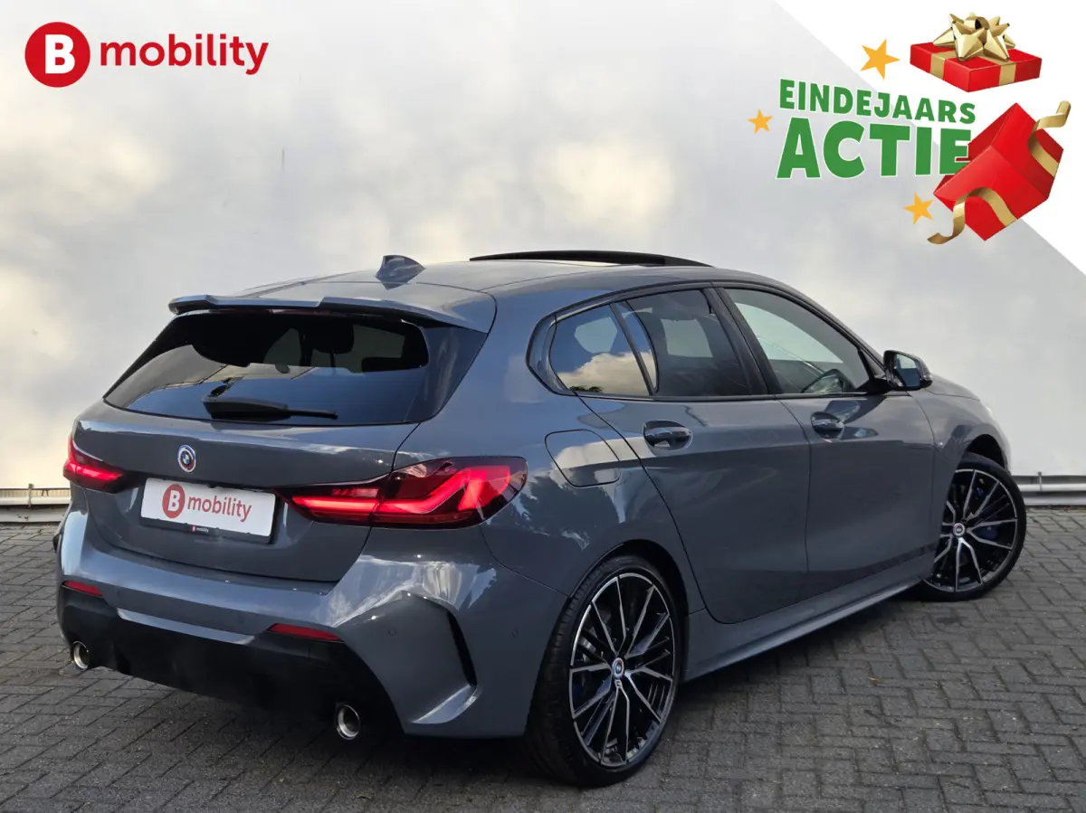 120i High Executive M-Sport Panoramadak M-Stoelen NL Auto! | Achteruitrijcamera | Hifi | Leer | DAB | Stuur/Stoelverwarming