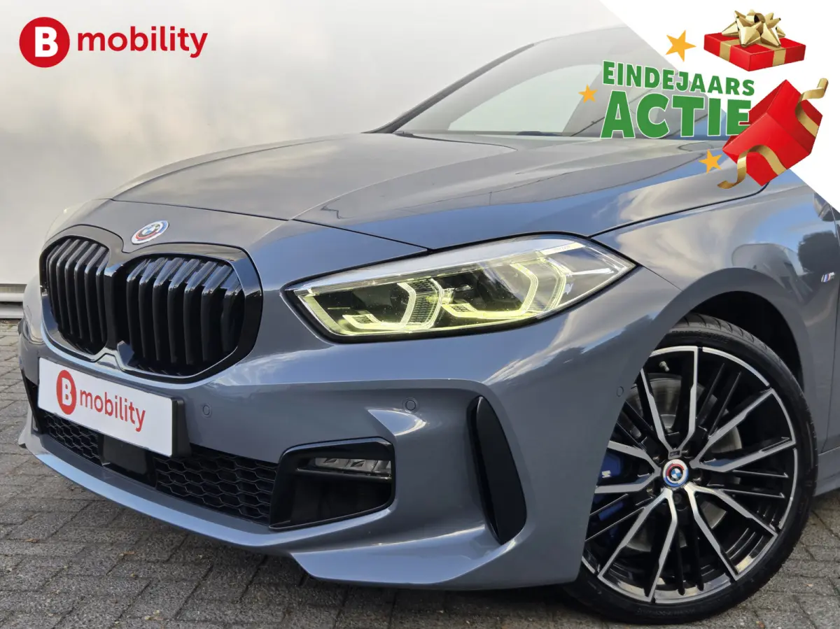 120i High Executive M-Sport Panoramadak M-Stoelen NL Auto! | Achteruitrijcamera | Hifi | Leer | DAB | Stuur/Stoelverwarming