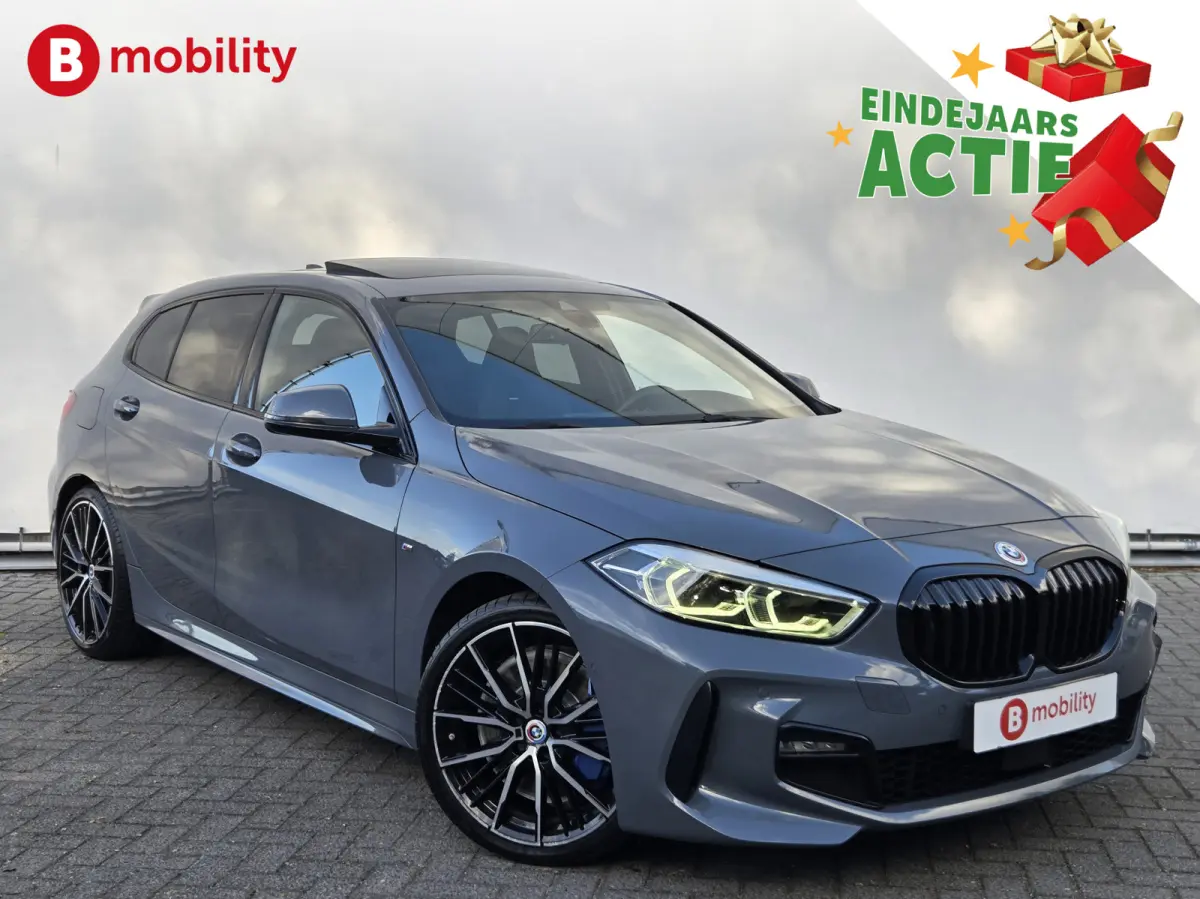 120i High Executive M-Sport Panoramadak M-Stoelen NL Auto! | Achteruitrijcamera | Hifi | Leer | DAB | Stuur/Stoelverwarming